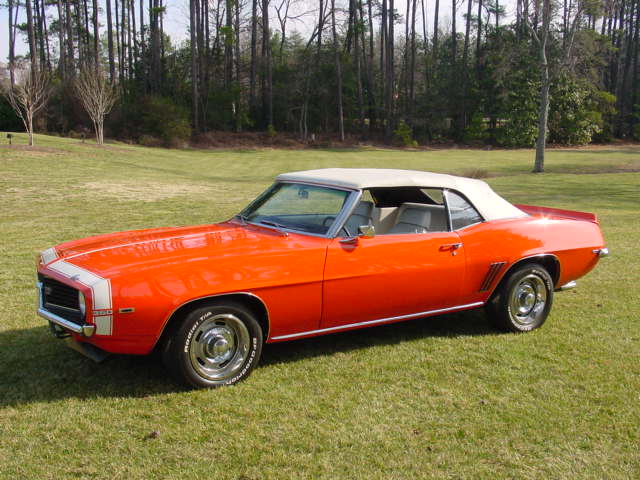 1969 Camaro. 350 / 255 HP Automatic Transmission Numbers Matching Hugger 